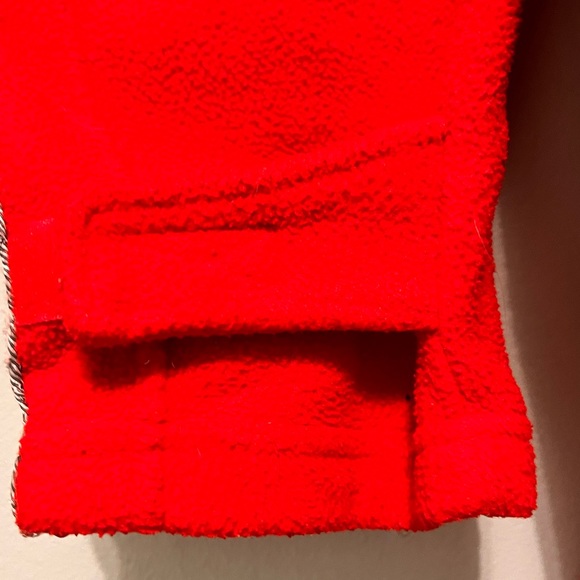 The Rock - Men’s Large -Alcatraz Federal Penitentiary Fleece Hoodie -Red & Black - Picture 10 of 13